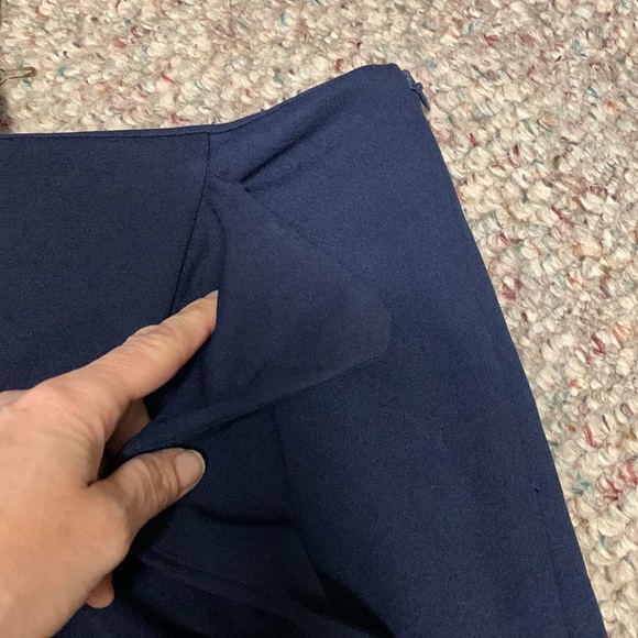 New ruffle wrap skirt - Picture 2 of 9